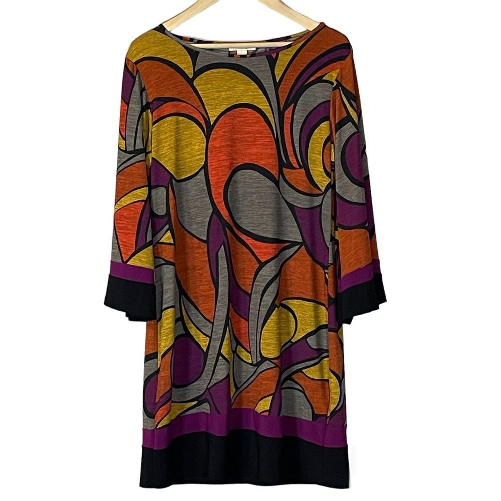 Prelude 70’s inspired 3/4 bell sleeved tunic style dress. Multicolor. Women’s L